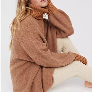 Aerie Offline Cozy Chenille Tan Turtleneck Sweater Size Small